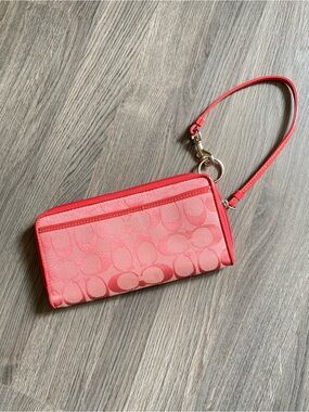Coach Coral Signature Wristlet with Detachable Strap